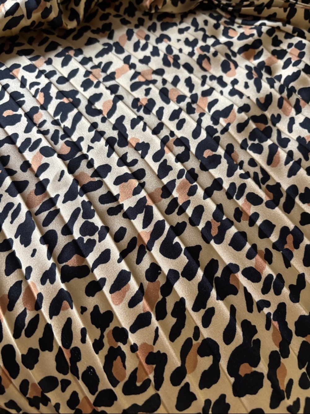 ON 34TH Trendy Leopard Print Pleated Midi Skirt | Size M - Picture 3 of 9